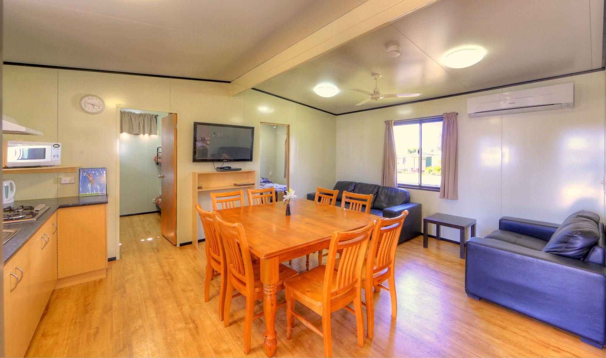 Big4 Toowoomba Garden City Holiday Park Kültér fotó